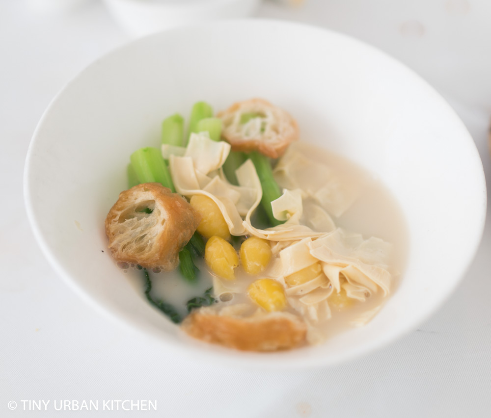 The Chairman Hong Kong: Layered Beancurd and Bean Sprout in Fish Broth