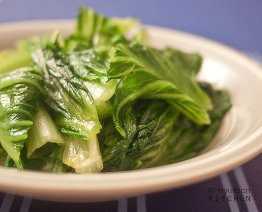 Sauteed Romaine Lettuce with Garlic