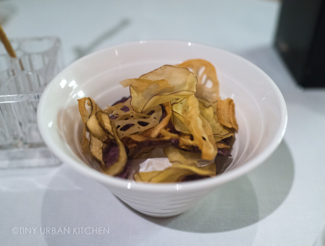 Iggy's Singapore taro chips