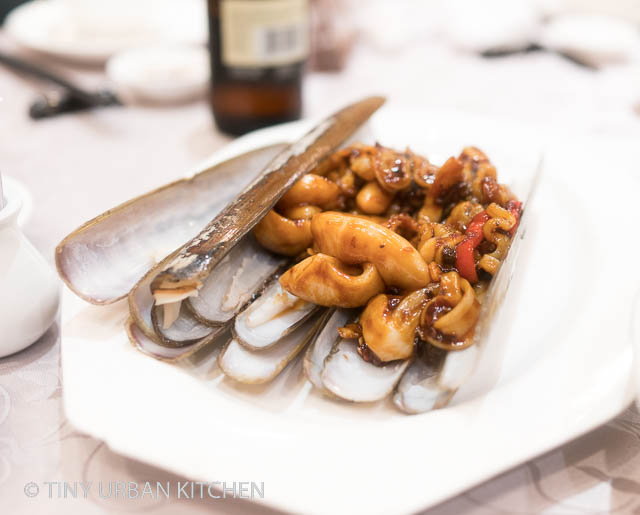 Chuk Yuen Seafood razor clams