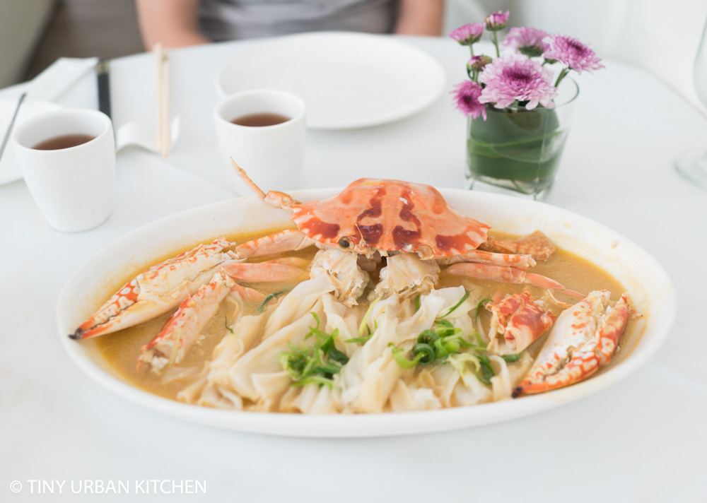 The Chairman Hong Kong: Steamed Fresh Flowery Crab with Aged ShaoXing Wine, Fragrant Chicken Oil & Flat Rice Noodles