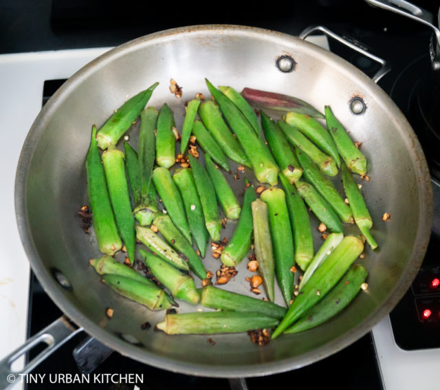 Okra with Chicken
