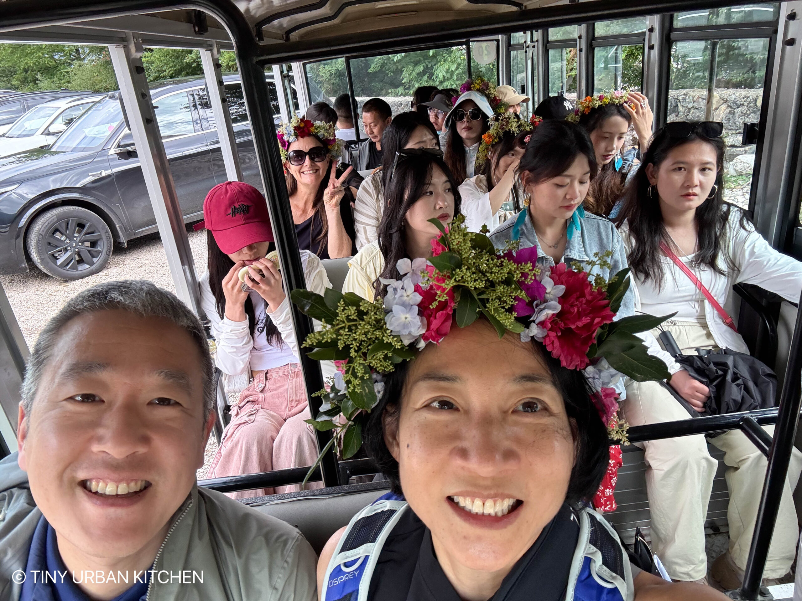 Lijiang, China Jade Dragon Snow Mountain Recreational Area shuttle bus