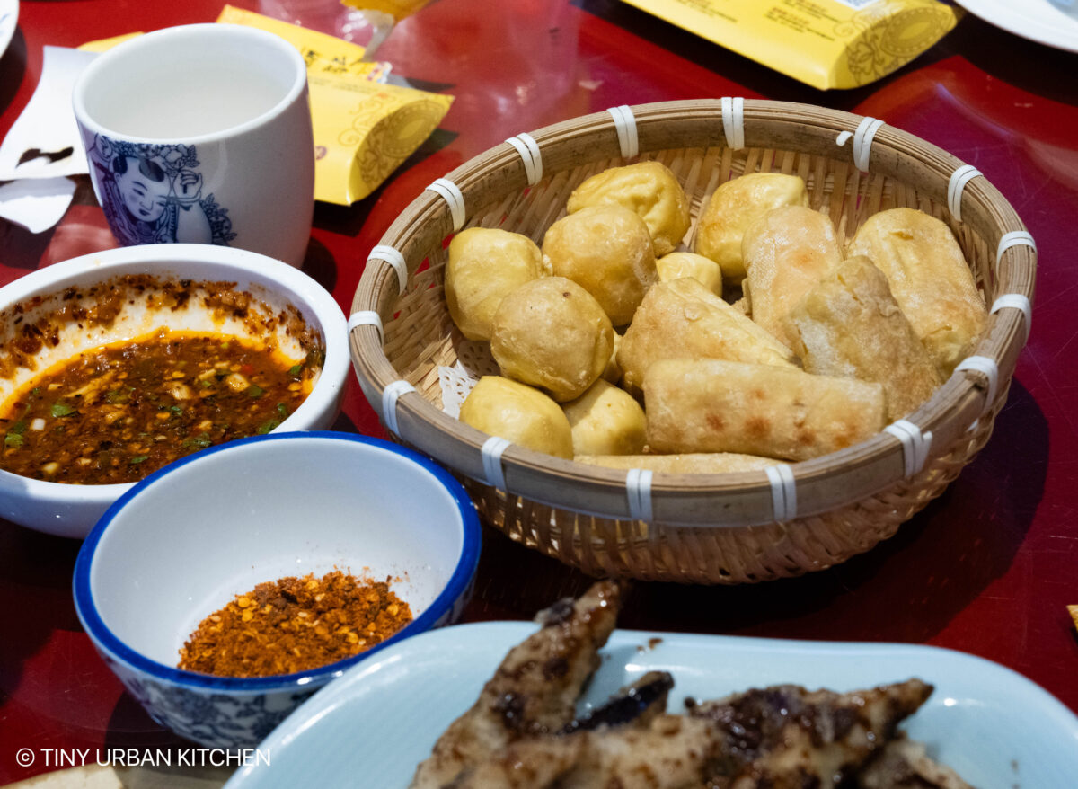 福照楼汽锅鸡·云南菜 Fuzhao Lou Steam Pot Chicken