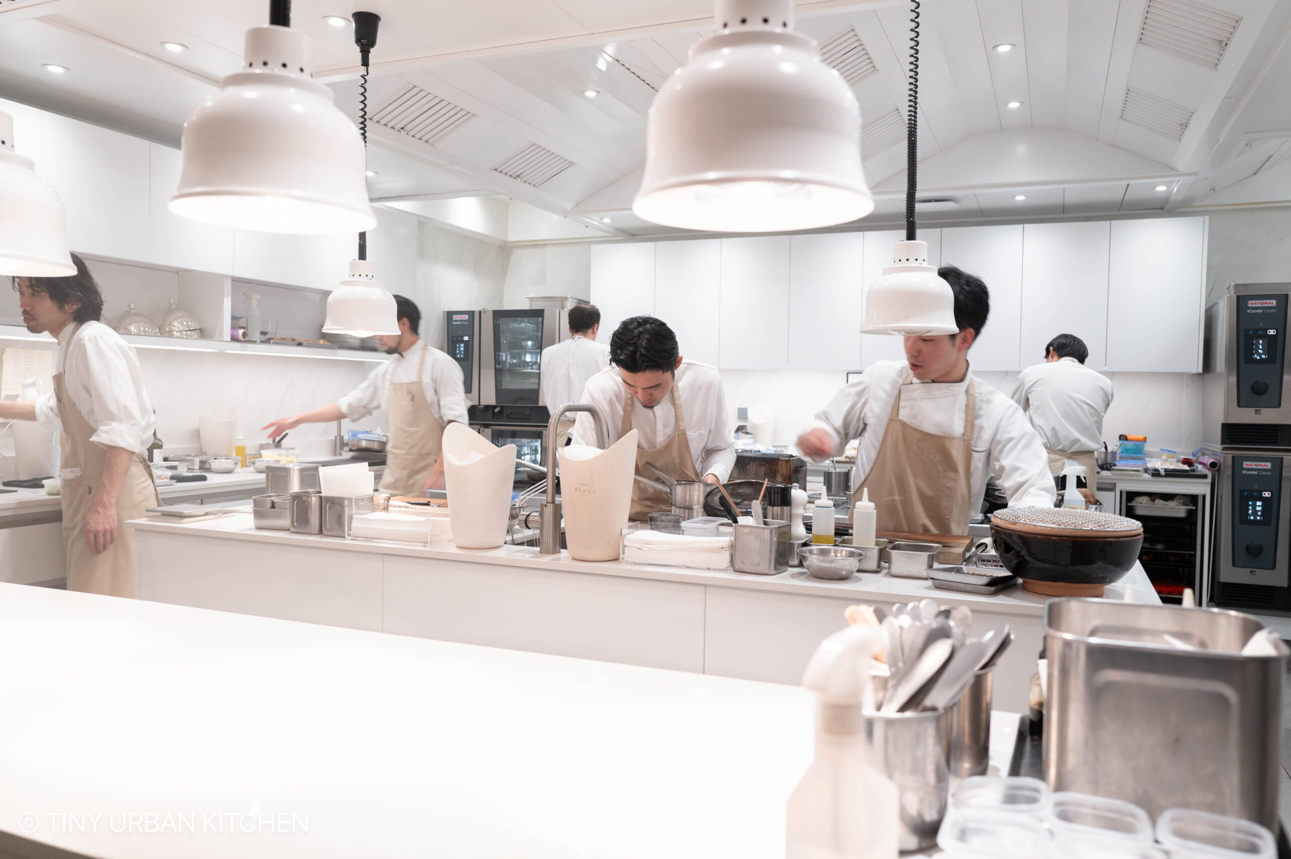 Blanc Restaurant Paris